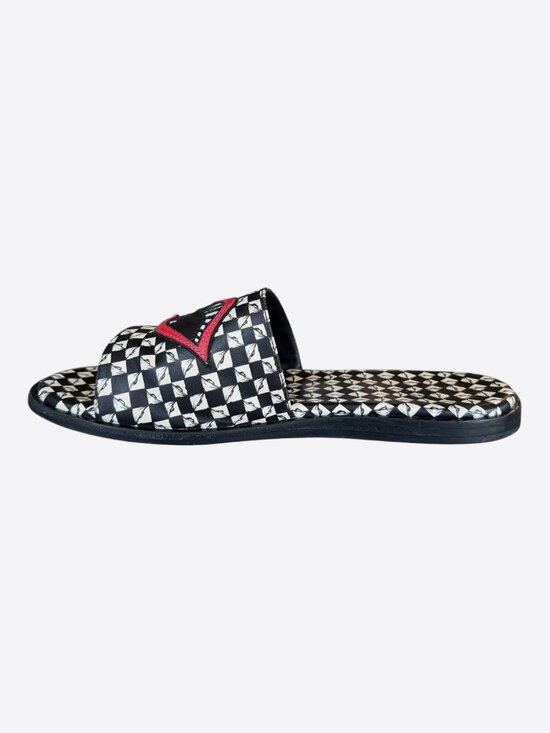 Sandals_&_Flip_Flops